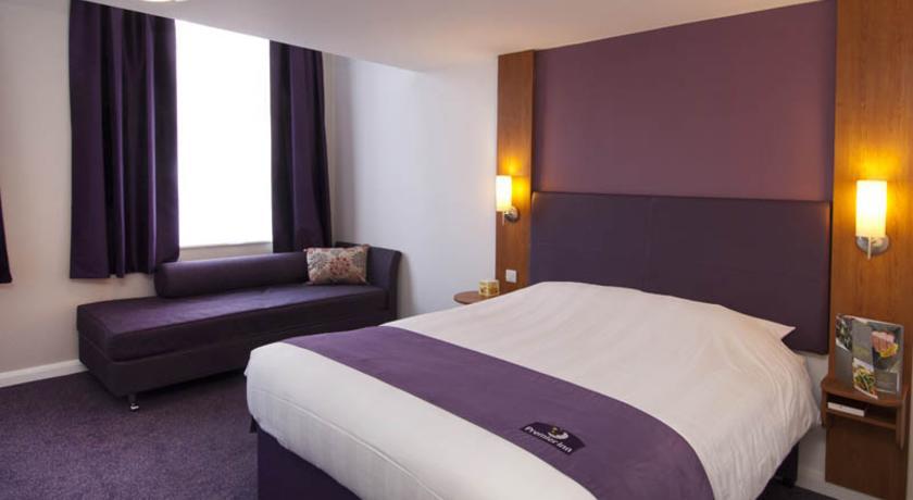 Premier Inn Glasgow East Kilbride - Peel Park ห้อง รูปภาพ