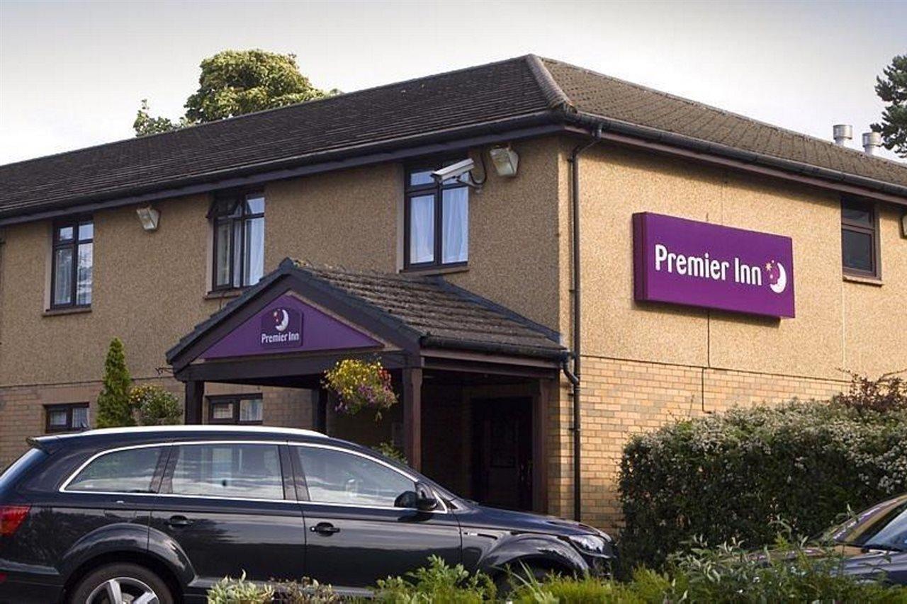 Premier Inn Glasgow East Kilbride - Peel Park ภายนอก รูปภาพ